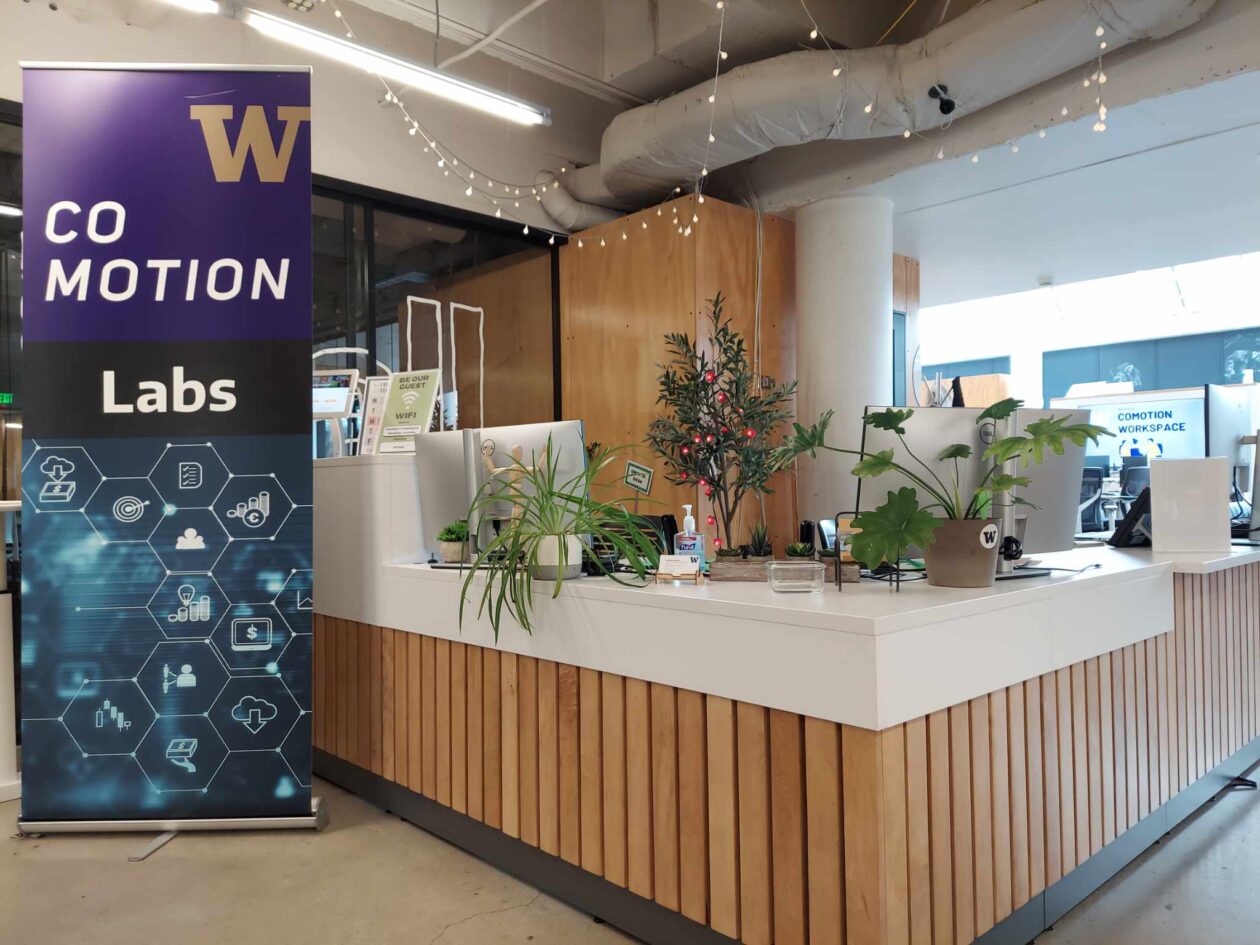 CoMotion Labs at Startup Hall - front desk