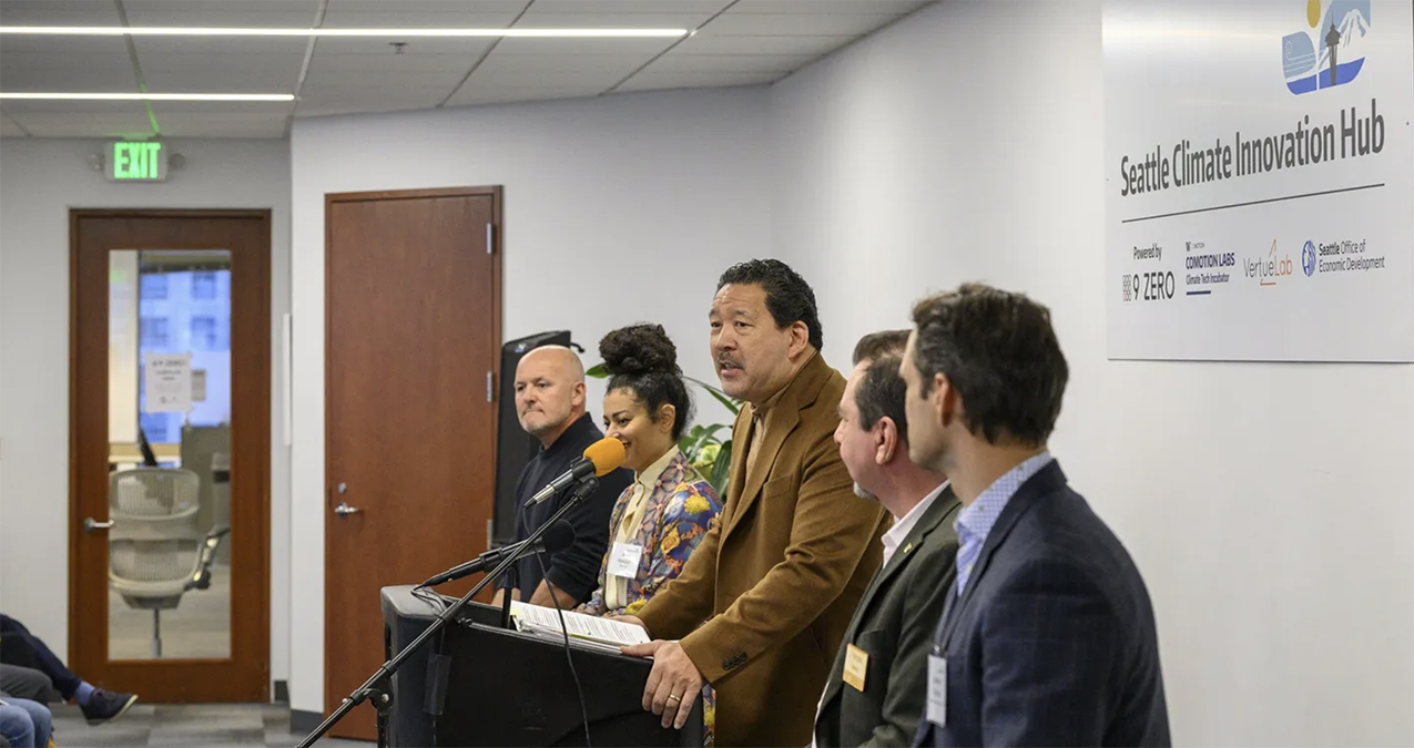 Mayor Harrell, François Baneyx and others at Seattle Climate Innovation Hub