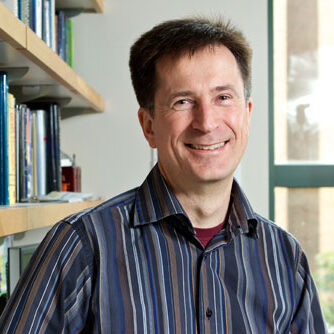 Headshot of Karl Böhringer