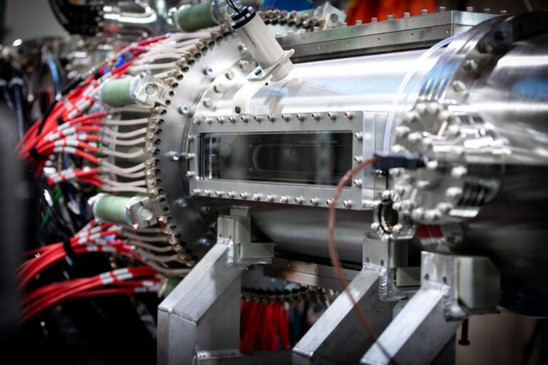 Zap Energy’s FuZE-3 reactor